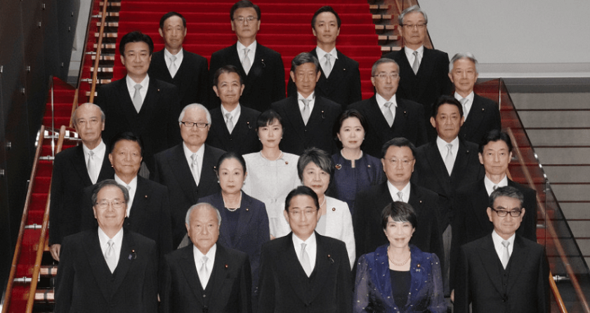 सरकारप्रति जनताको विश्वास गुम्दै गएपछि जापानमा एकैपटक १३ मन्त्री परिवर्तन