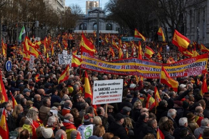 स्पेनमा प्रधानमन्त्रीको राजीनामा माग गर्दै वृहत प्रदर्शन