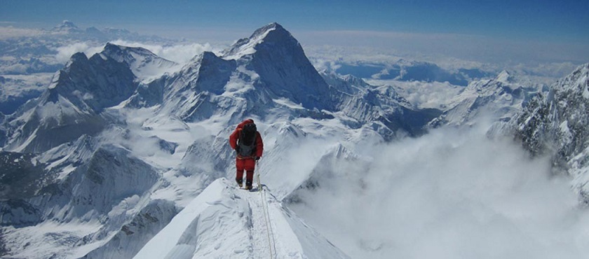 सगरमाथा आरोहणका क्रममा दुई मंगोलियन नागरिक सम्पर्कविहीन