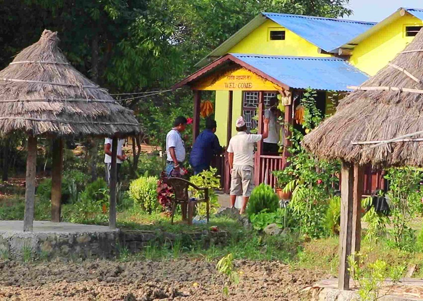 दसैँसँगै घरबासमा आन्तरिक पर्यटकको चहलपहल