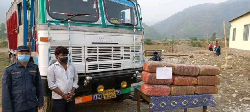 मकवानपुरबाट ९० किलो गाँजासहित भारतीय नागरिक पक्राउ