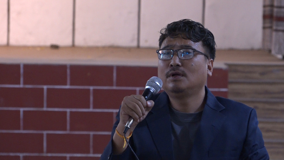 बालेनले विद्यार्थी संगठन खारेज गर्न खोजे आगोको गोलामा हात हाले सरह हुनेछ: नेविसंघ