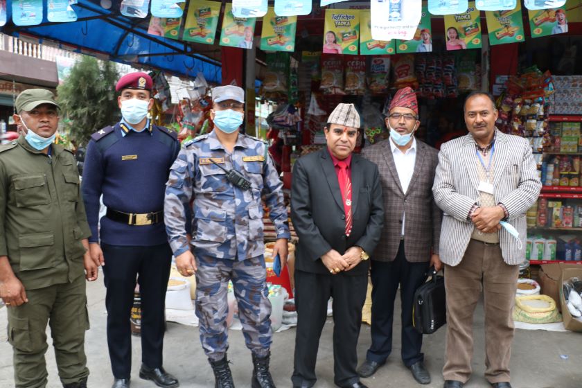 जय गोकुल र कृष्ण ब्राण्डका अखाध्य ध्यु बजारमा छयाप्छ्याप्ती