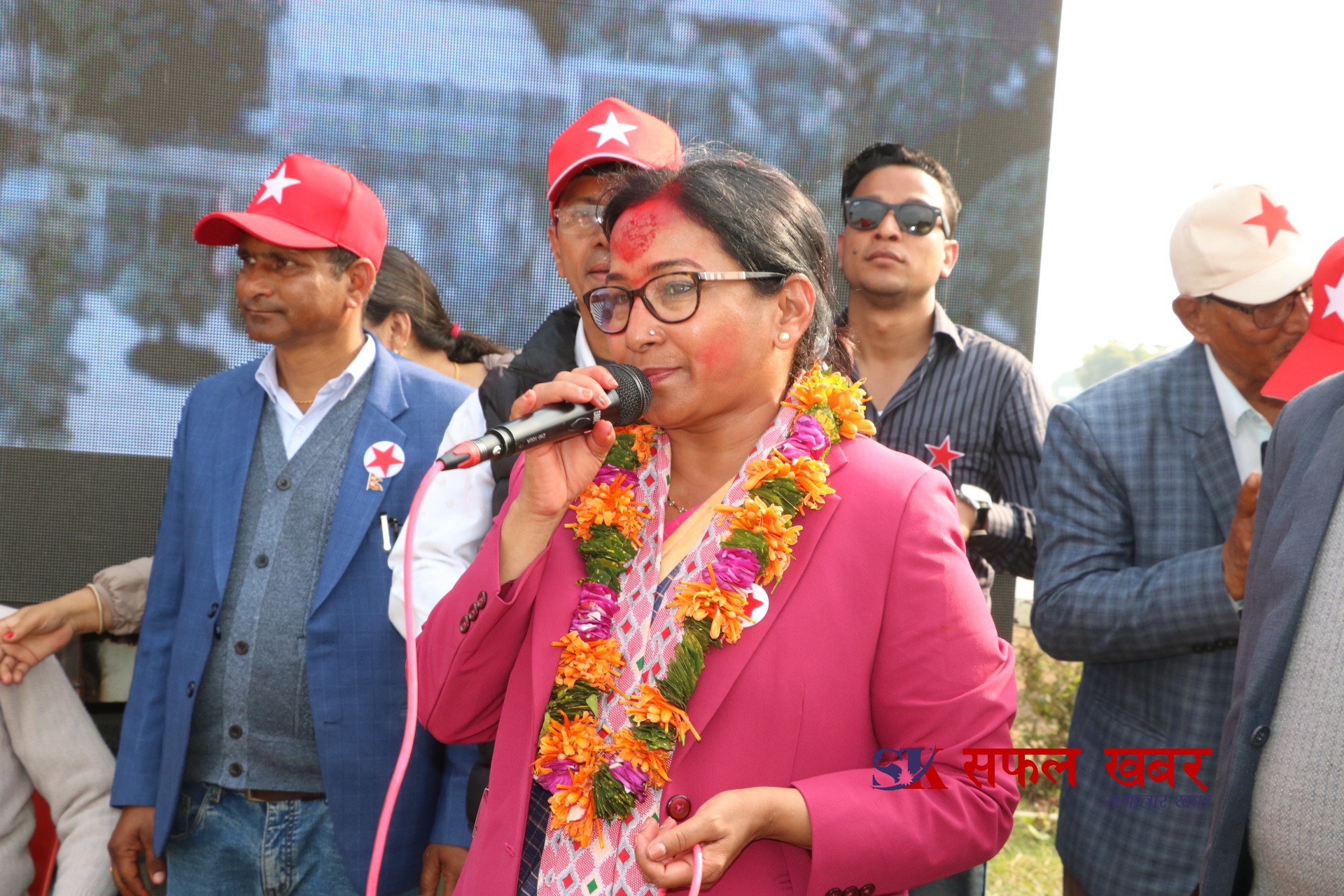 चितवन–३ मा रेणु दाहालको दाबी: अनुभव र कामकै आधारमा योग्य उम्मेदवार