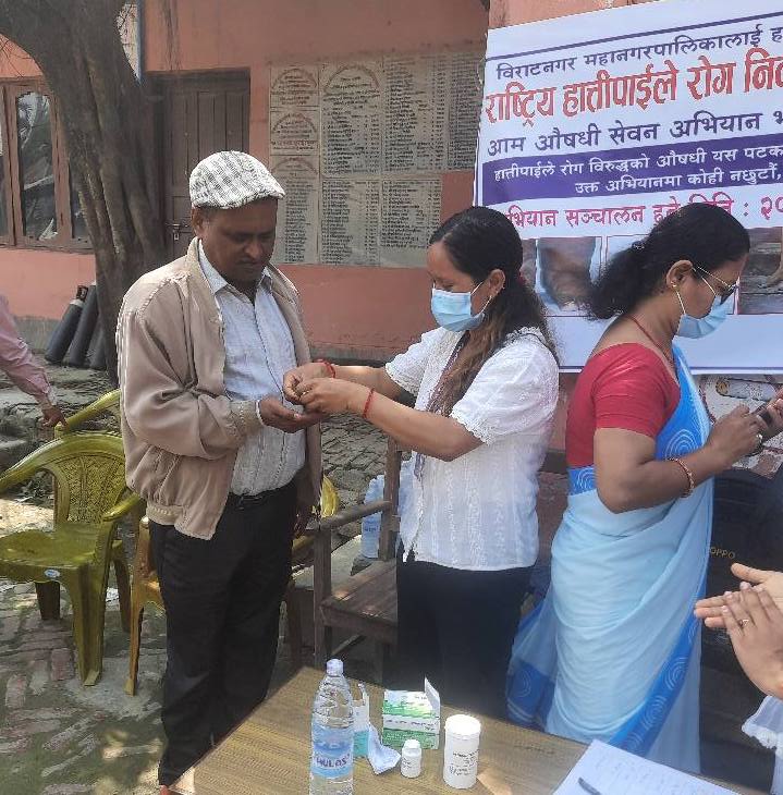 हात्तीपाइले विरुद्धको औषधि सेवनको ११ औं अभियान जारी
