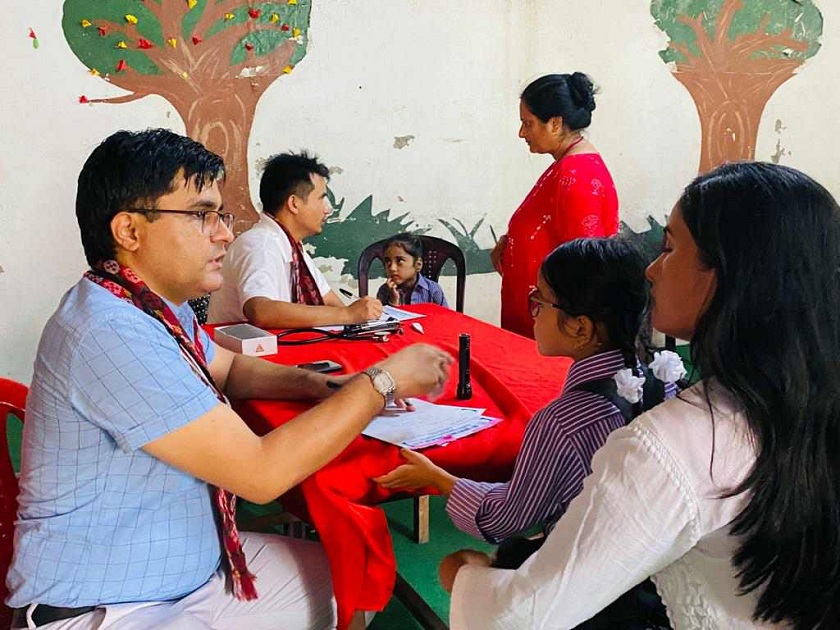 ग्रीन्ल्याण्ड स्कुलमा स्वास्थ परीक्षण तथा सचेतना कार्यक्रम सम्पन्न