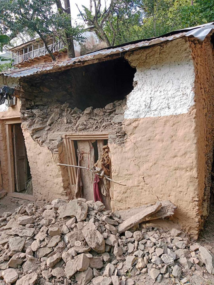 बझाङमा ५.३ रेक्टर स्केलको भूकम्प, केही घरमा क्षति