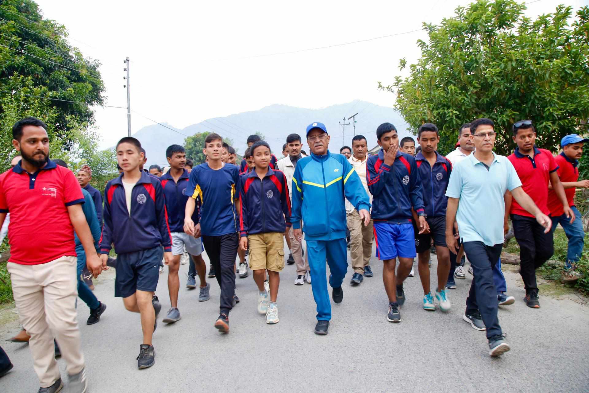 डोटीमा प्रचण्डको मर्निङ वाक