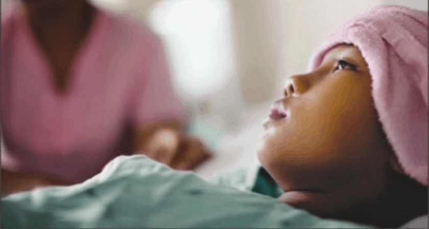 मुगुमा बालबालिकामा ज्वरो र निमोनियाको संक्रमण, अस्पतालमा औषधिको अभाव