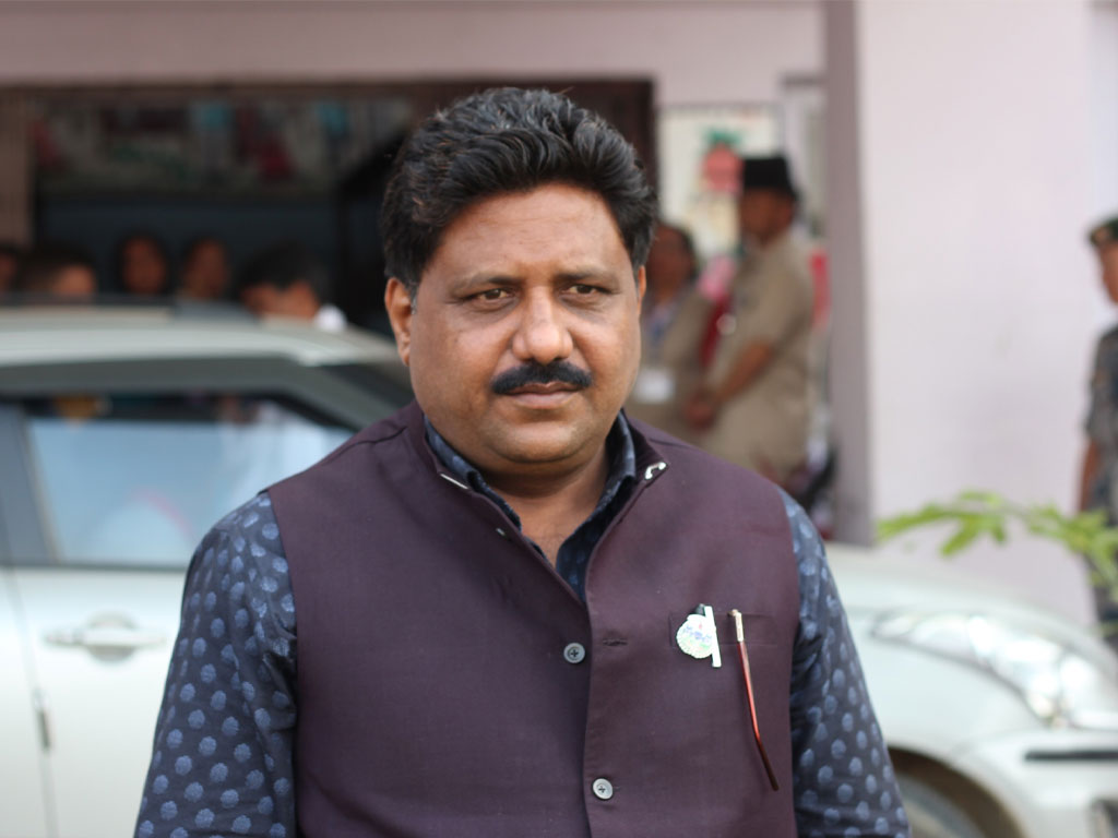 एसपीलाई गालीगलौज गर्ने जसपा नेता यादव विरुद्ध पक्राउ पुर्जी जारी