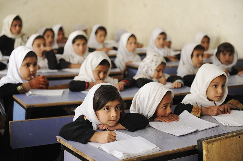 अफगानिस्तानमा विद्यालय खुल्न थाल्यो