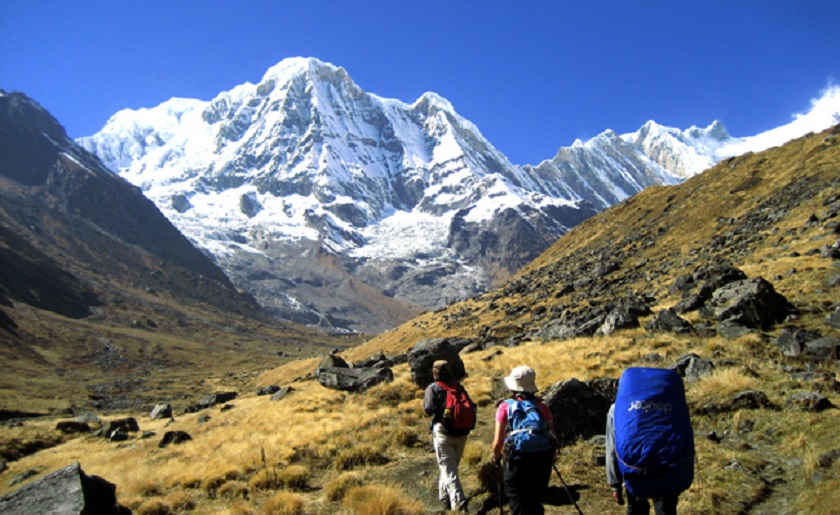 अन्नपूर्ण पदमार्गमा तीन महिनामा साढे दुई हजार पर्यटक