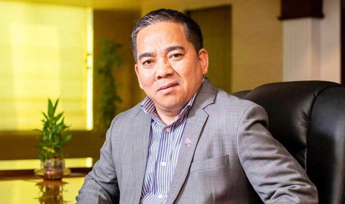 प्रभु बैंकका सीईओ अशोक शेरचन पक्राउ