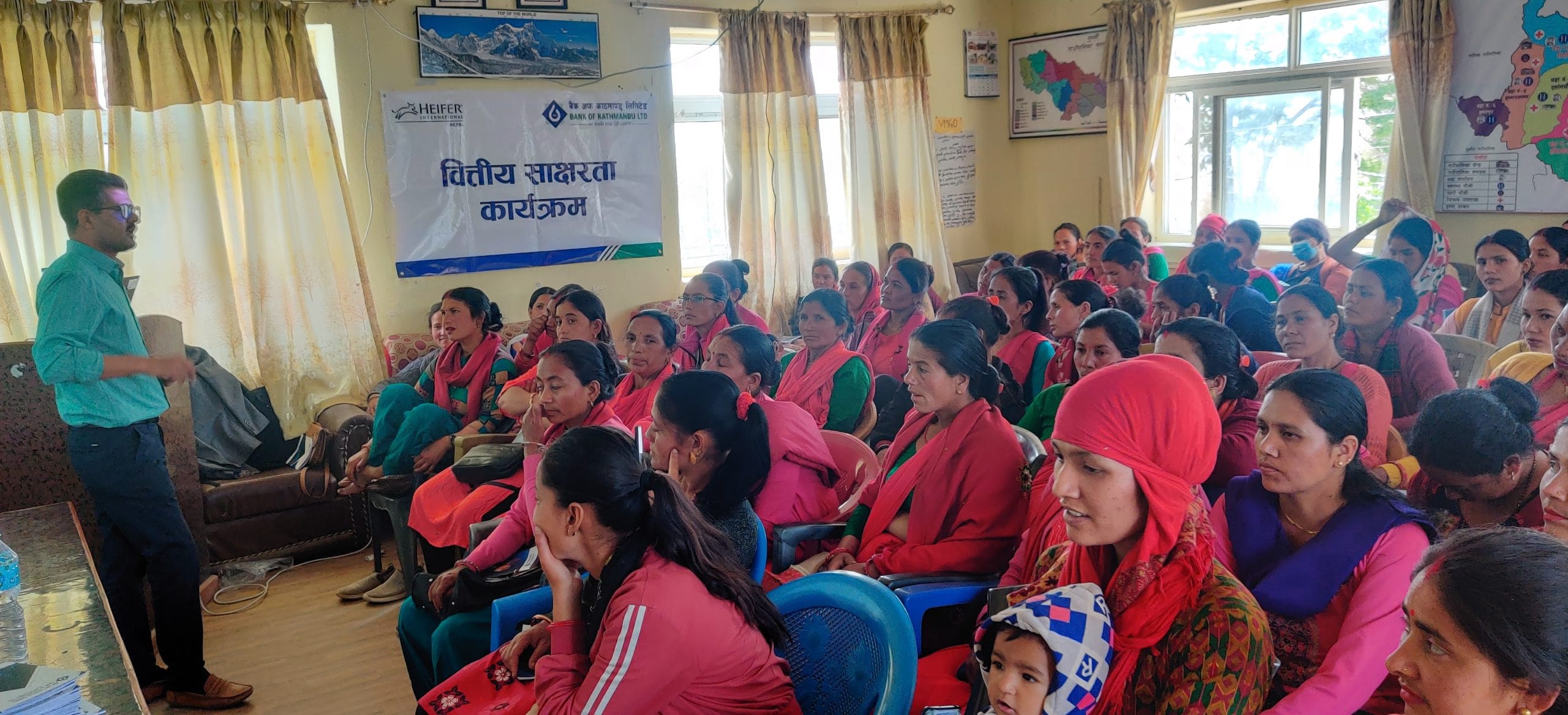 गुल्मीमा बैंक अफ काठमाण्डूको वित्तीय साक्षरता कार्यक्रम