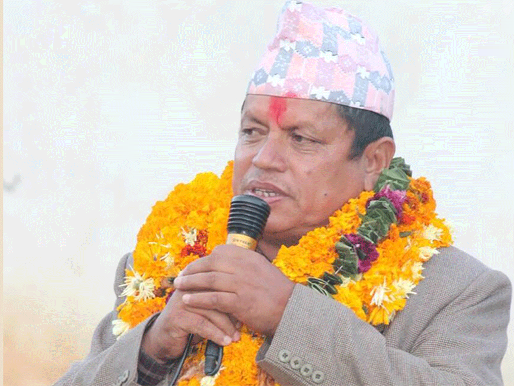 अब चुनाव नलड्ने भन्दै एमाले केन्द्रीय सदस्य भूपेन्द्र थापाले गरे सक्रिय राजनीतिबाट बिदा लिएको घोषणा