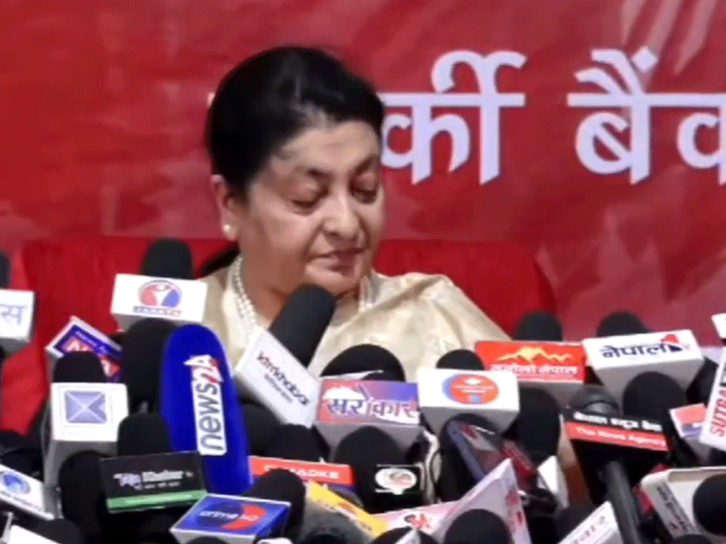 एमालेले सदस्यता नवीकरण गर्न रोक लगाएपछि विद्या भण्डारीले फर्काइन जवाफ (पूर्णपाठ)