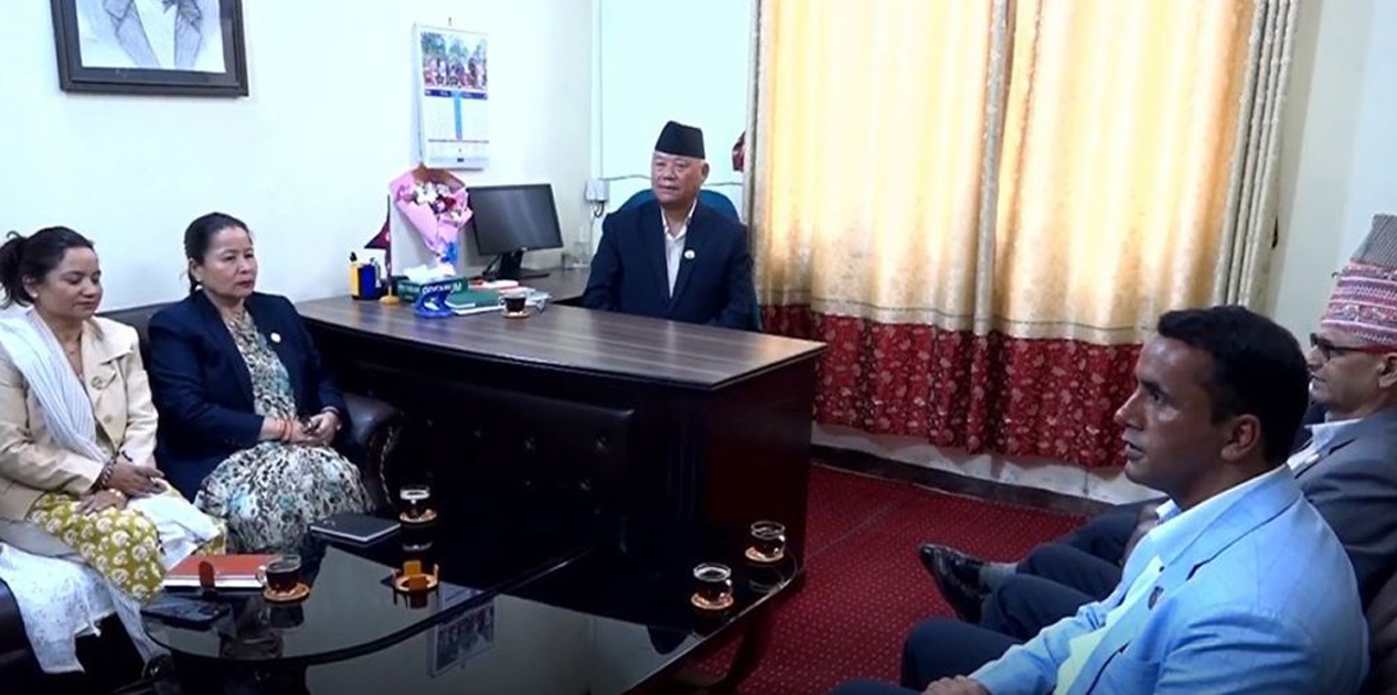 रास्वपा नेतृत्वको सर्वदलीय संवादपछि विपक्षी दल सिंहदरबारमा छुट्टै छलफलमा