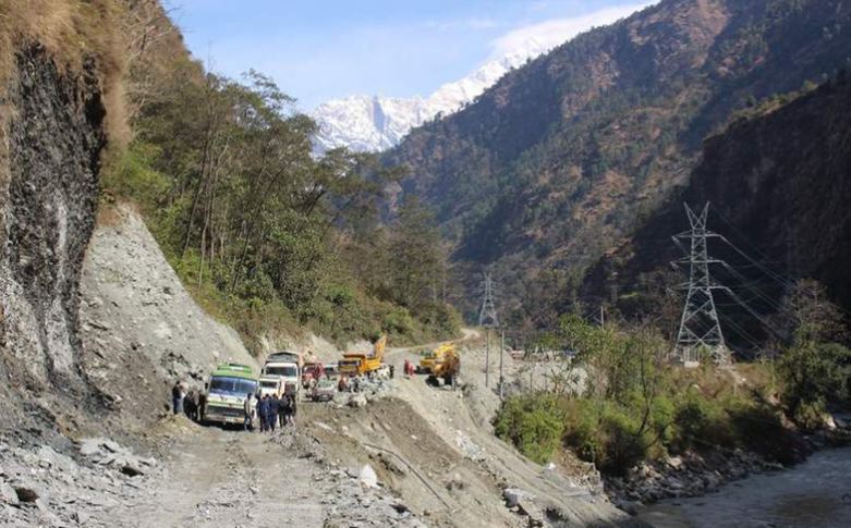 मुस्ताङ जाने बाटो : वैशाख ७ देखि २० गतेसम्म दैनिक चार घण्टा बन्द हुने