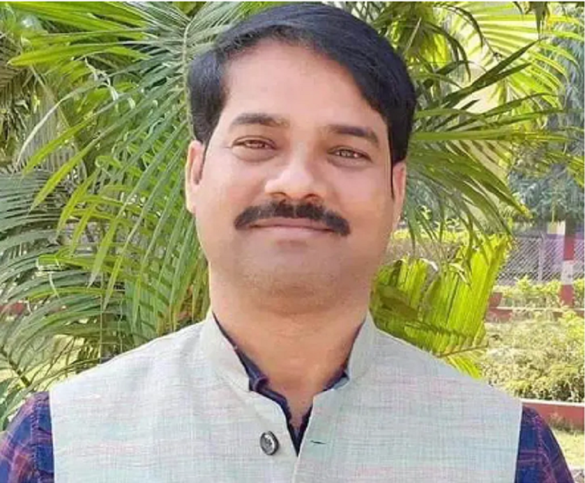 जसपा रौतहटका अध्यक्ष धर्मेन्द्रप्रसाद पटेलद्वारा पार्टी परित्याग