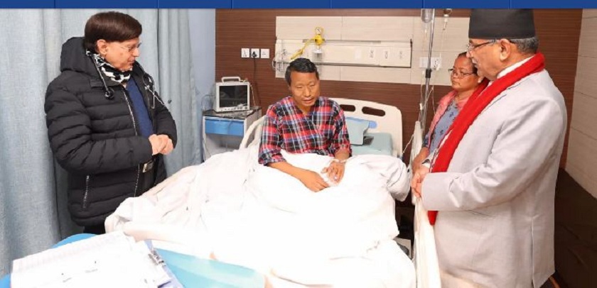 नेता पुनको स्वास्थ्य अवस्था बुझ्न प्रधानमन्त्री सुमेरु अस्पतालमा