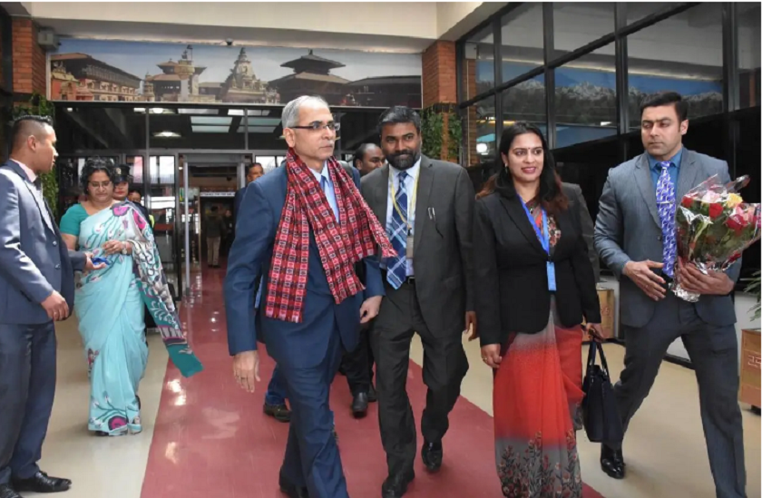 भारतीय विदेश सचिव क्वात्रा काठमाडौंमा, आजै प्रधानमन्त्रीलाई भेट्दै