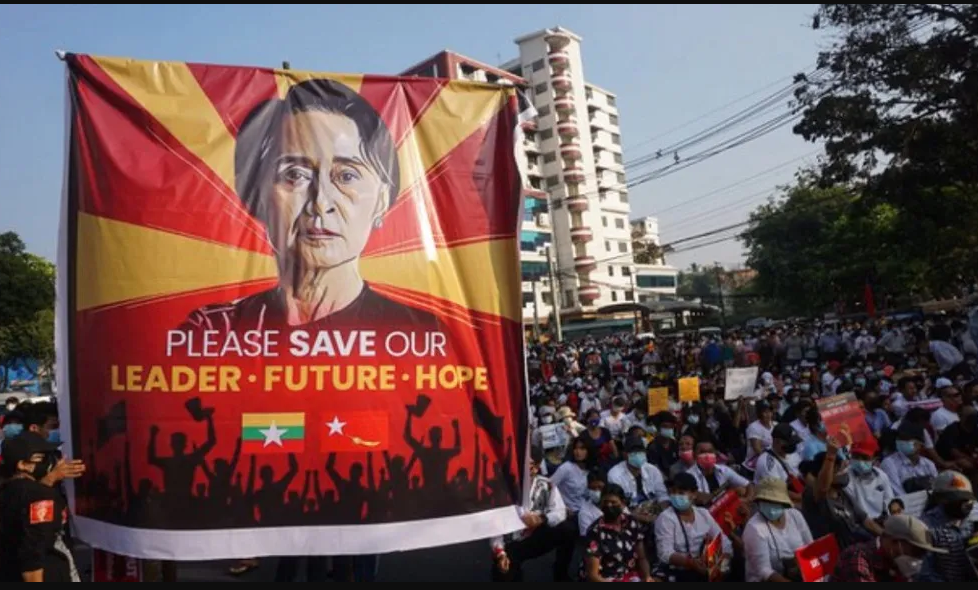 म्यानमारमा प्रजातन्त्रवादी नेतृ सुकीको पार्टी विघटन