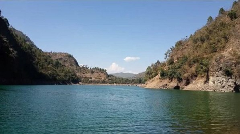 पर्यटक लोभ्याउँदै कुपिन्डे दह