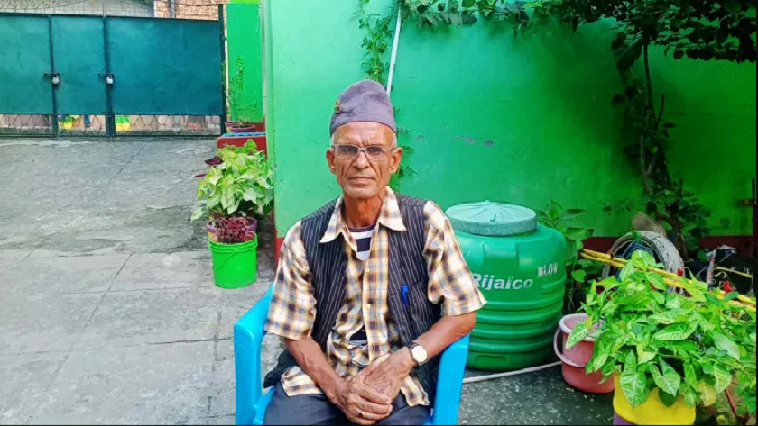 छोरा कुरिरहेका बा !