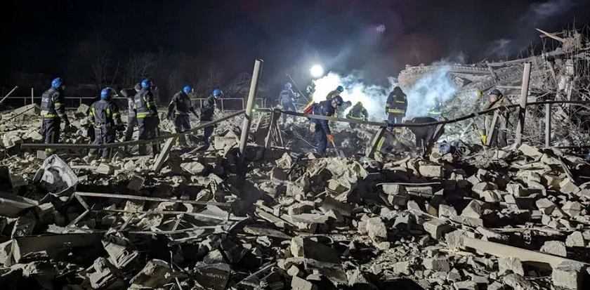 पूर्वी युक्रेनमा रुसी क्षेप्यास्त्र प्रहारमा ११ जनाको मृत्यु