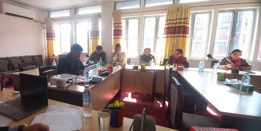 अधिकार सङ्घमै थुपारेर सङ्घीयताको असल अभ्यास हुन सक्दैन : खिमलाल देवकोटा