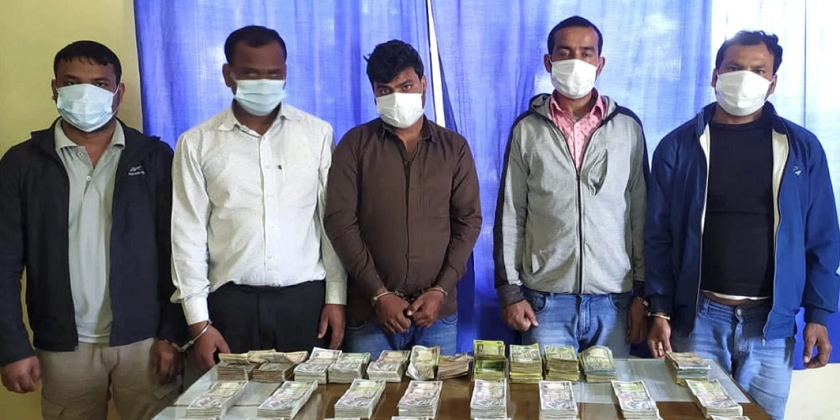 हुन्डी कारोबारमा संलग्न रहेको आरोपमा ५ जना पक्राउ
