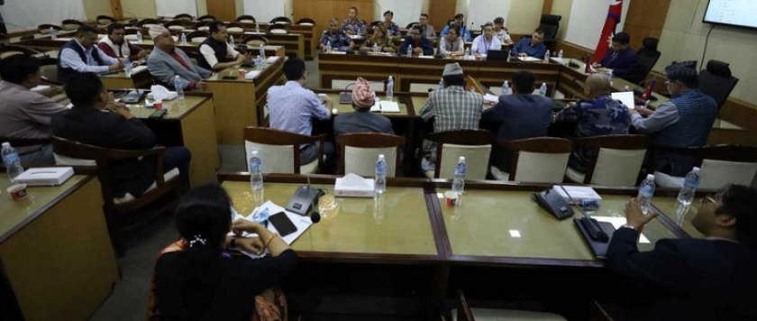 रात्रिबसका लागि नयाँ नियम, भाडाका गाडीमा टिकट सिस्टम अनिवार्य