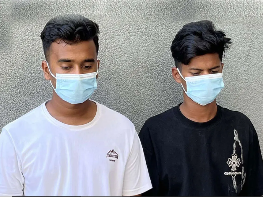बैंक र ई-सेवाको कर्मचारी भन्दै पैसा ठगी गर्ने २ जना पक्राउ
