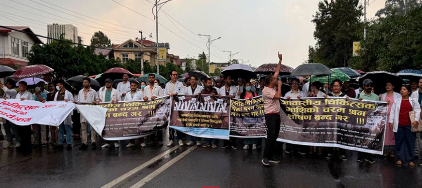 चिकित्सकहरू ३५ दिनदेखि निरन्तर आन्दोलनमा