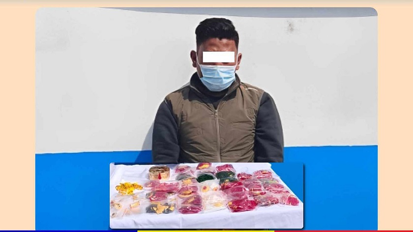 नक्कली प्रहरी बनेर गरगहना लुटे, बिक्री गर्न खोज्दा प्रहरीकै फन्दामा परे