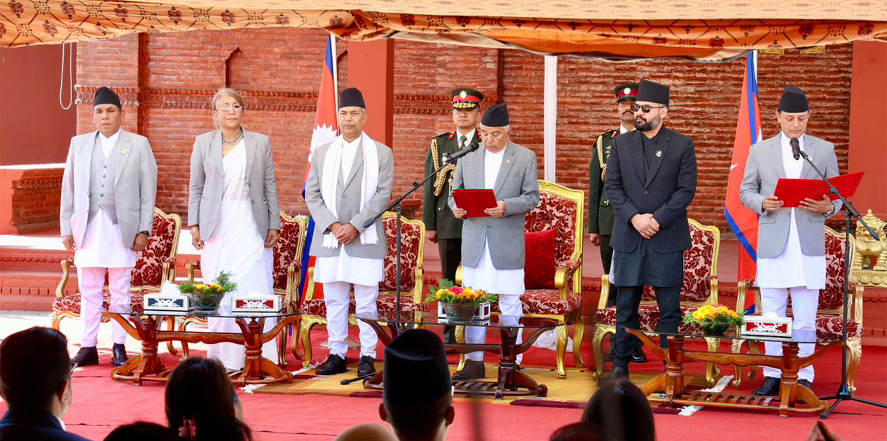 राष्ट्रपतिसमक्ष सभामुख अर्यालले लिए शपथ