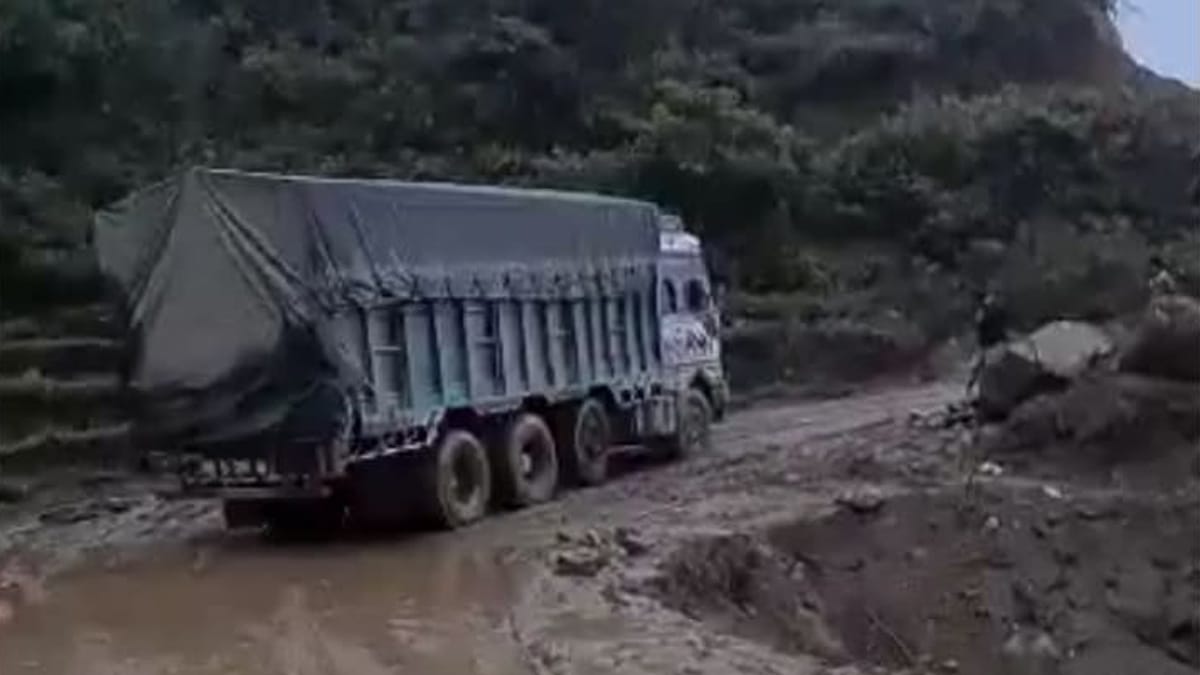 करिब ८ घण्टापछि डुम्रे बेँसीशहर सडकखण्ड सञ्चालनमा
