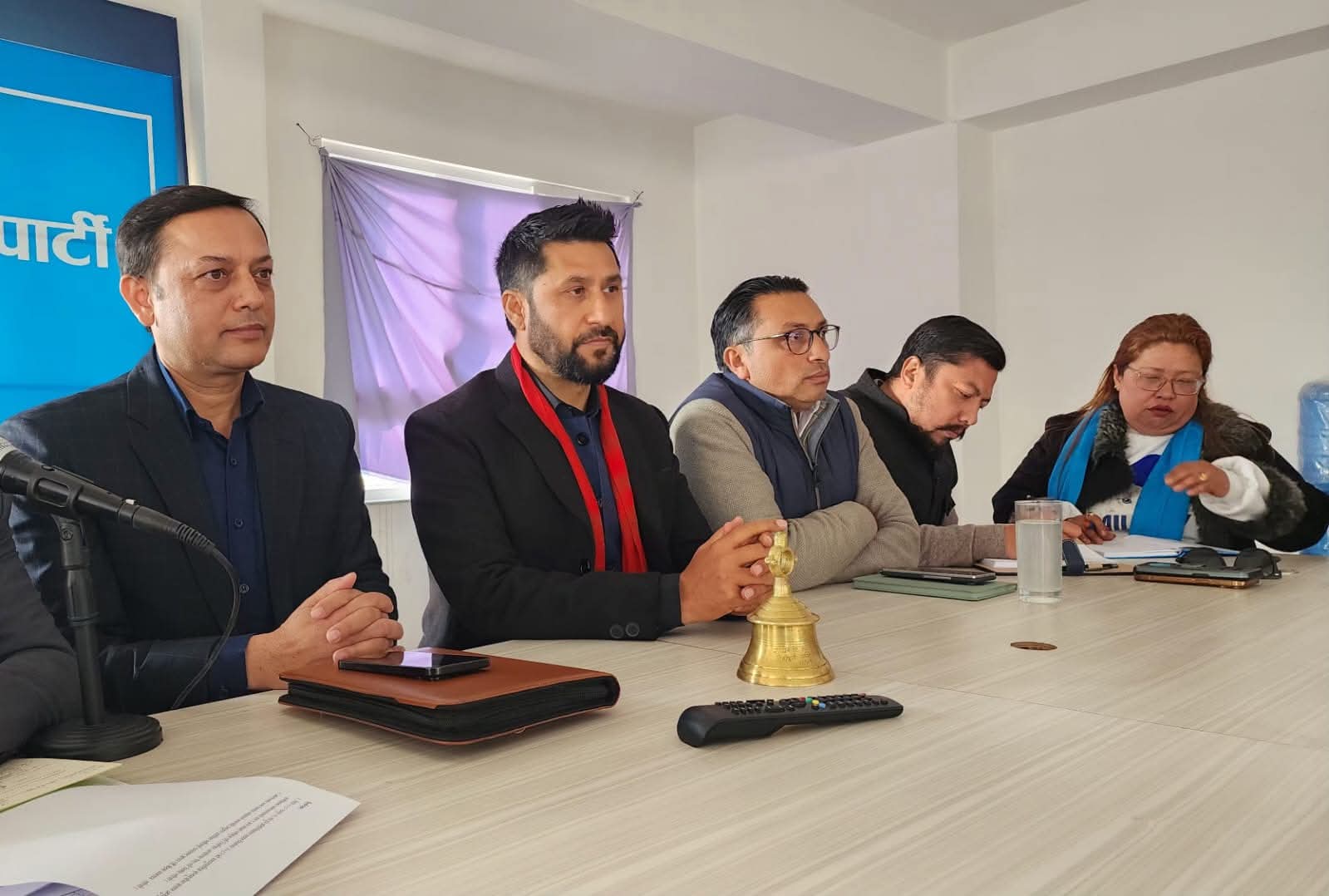 रास्वपाको केन्द्रीय समिति बैठक जारी, समानुपातिक सूची आजै टुंग्याइने