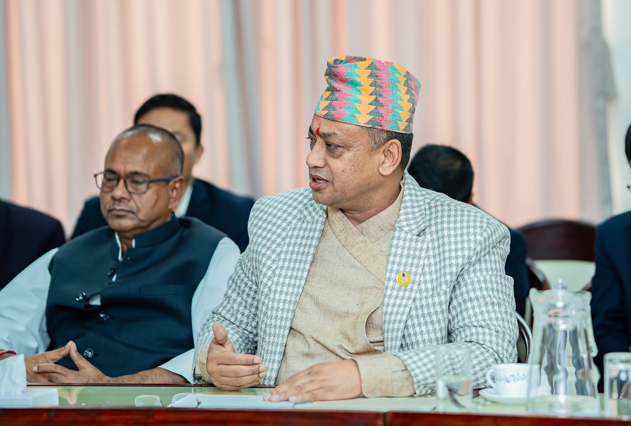 प्रदेशलाई ‘तालिम केन्द्र’ नबनाऔँ, प्रशासकीय अधिकृतको कार्यकाल कम्तीमा दुई वर्ष हुनुपर्छः मुख्यमन्त्री बानियाँ