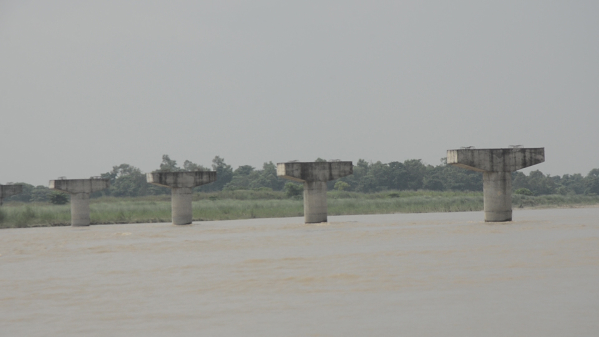 माधव नेपाल प्रधानमन्त्री हुँदा शिलान्यास भएको पुल १२ वर्षसम्म पनि बनेन