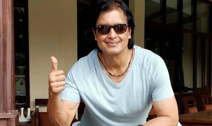 जन्म दिन मनाउँदै राजेश हमाल, कती वर्षका भए उनी ?