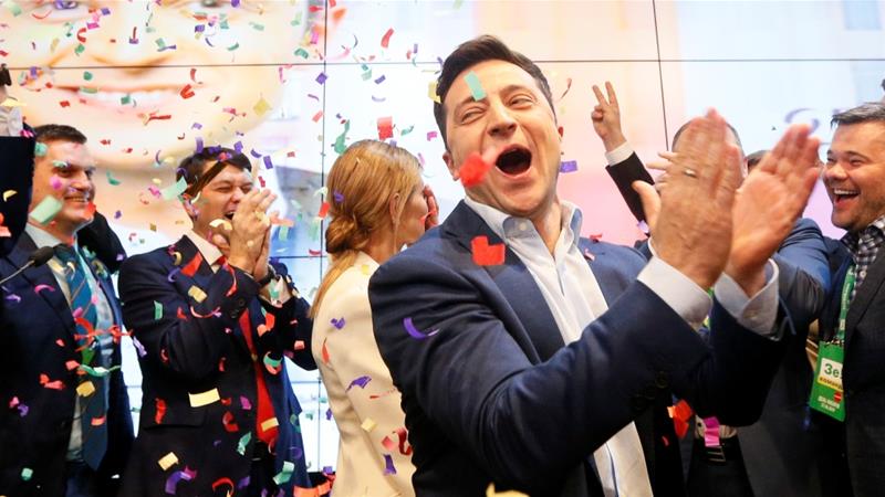 युक्रेनको राष्ट्रपतिमा हास्य कलाकार जेलेन्स्की विजयी