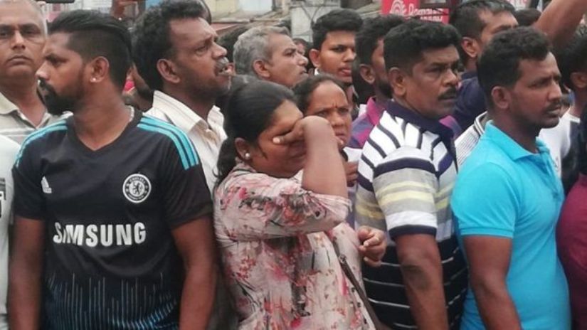 श्रीलङ्का आक्रमण : श्रृङ्खलाबद्ध बम बिस्फोटमा परी कम्तीमा १०५ जनाको मृत्यु
