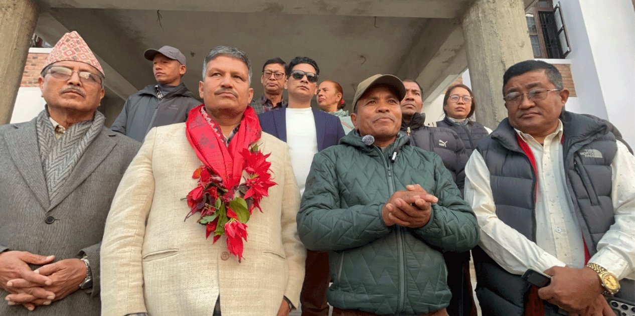 सिन्धुली-२ मा बागी उम्मेदवारी फिर्ता गराउन गजुरेललाई ‘प्रचण्ड’को निर्देशन