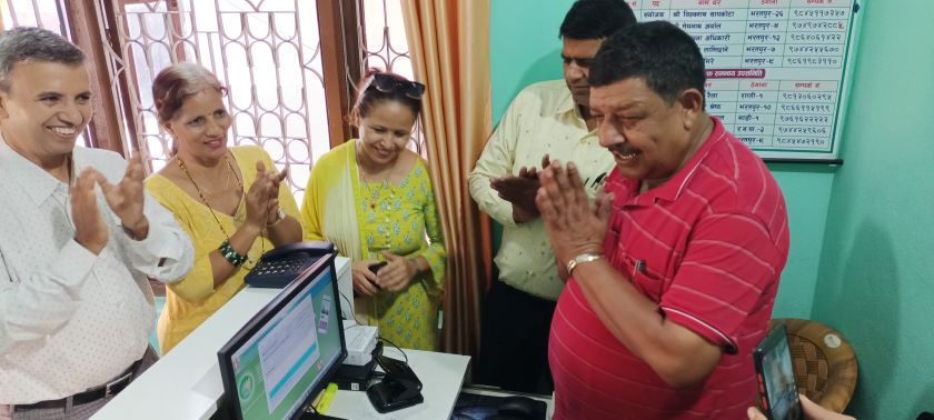 प्रवासी चितवन बहुउद्देश्यीय सहकारी संस्थाले गर्यो एस एम एस प्रणालीको  शुभारम्भ
