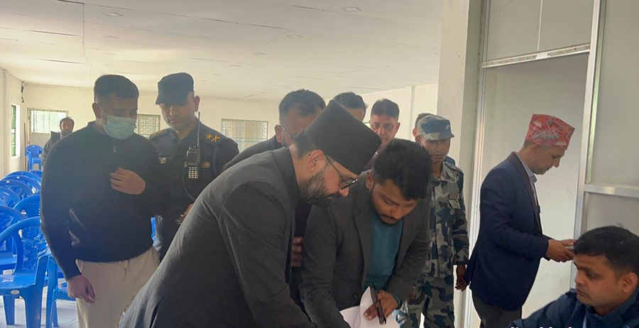 बालेन शाहले गराए उम्मेदवारी दर्ता