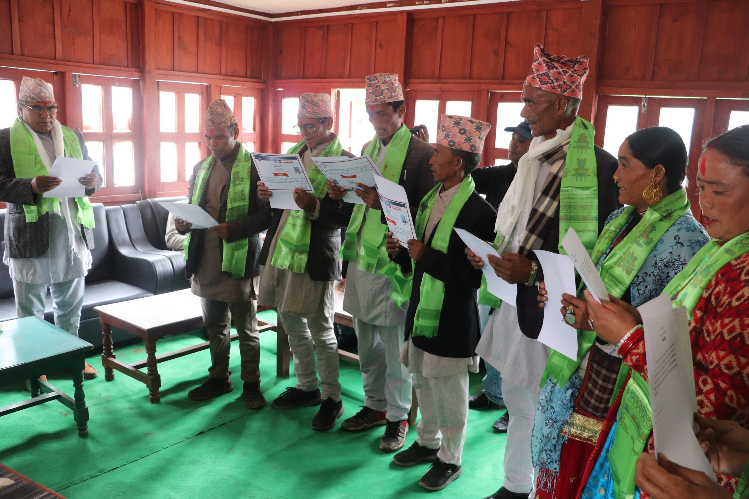 जिसस हुम्लाका पदाधिकारीले लिए सपथ