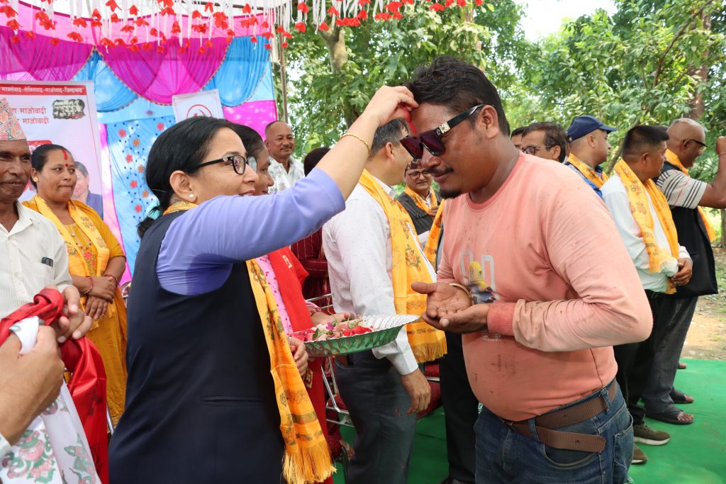 भरतपुर वडा नम्बर – २४ मा काँग्रेसको सिंगो वडा कमिटीसहित २८३ जना माओवादी केन्द्र प्रवेश