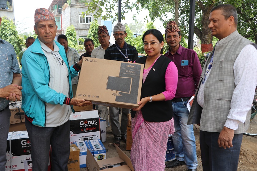 भरतपुरका २ सहकारीले पाए मिल्क एनालाईजर