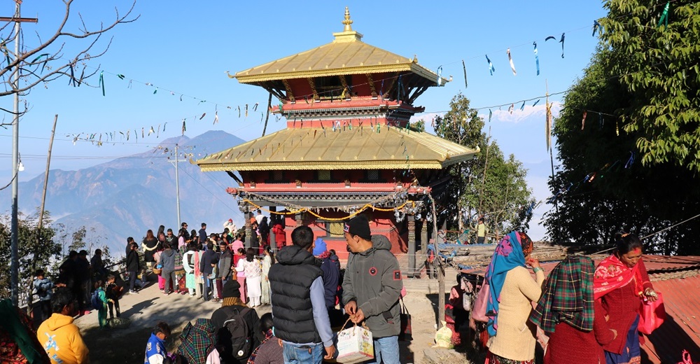 इच्छाकामना मन्दिरमा दर्शनार्थीको घुइँचो